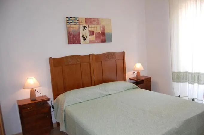Bed and Breakfast C'e Posto Per Te SantʼAntìoco 0*,  Italia